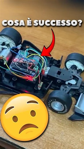 Ho DISTRUTTO una Macchina RC? 💀 #shorts #fyp #perte #video #cool #meccanica #elettronica