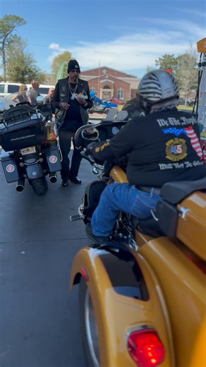 23K views · 241 reactions | This custom Harley-Davidson Trike is on the road to the Florida State Capitol | CycleDrag | Facebook