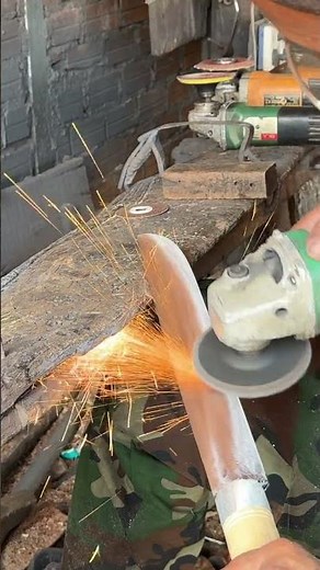 Blacksmithing technique creating modern sword #blacksmith #traditional #forging