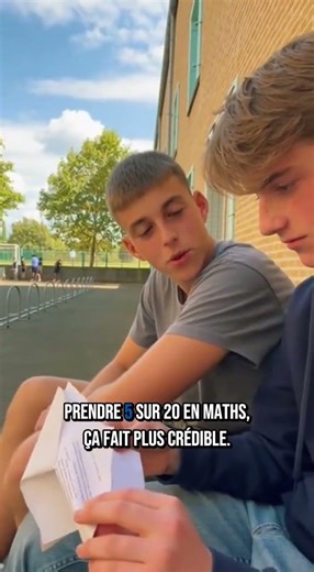 Signature Falsifiée : Son Plan Génial Pour Les Notes ! 😂