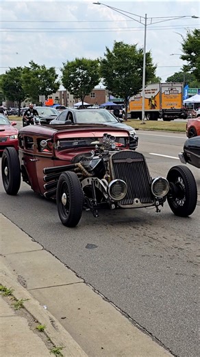 Custom Classic Car Rat Rod Drive By Engine Sound Woodward Dream Cruise 2025