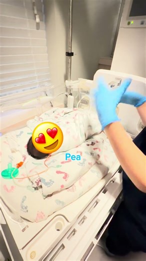 How to Swaddle a Baby. Watch as a NICU Nurse Teaches Us the Right Way to Swaddle Our Preemie Baby