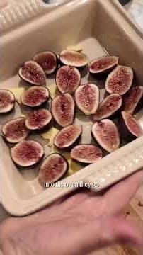 Roasted Fig & Ricotta Toast #recipe