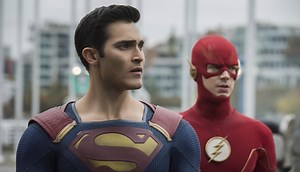 New Crisis on Infinite Earths Trailer: Every Second, Another Earth Dies