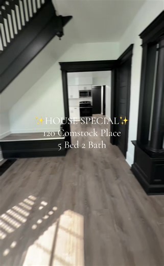Last 5 bedroom house on special for $899!! #special #studenthousing #syracuseuniversity #victoryatsyracuse #syracuse