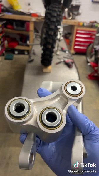 Husqvarna FC350 Motorcycle Clutch Rebuild | Workshop Final Part