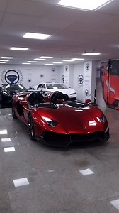 Did you know what the ‘J’ stands for? 💡 | Shmee150