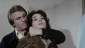 Watch Kojak Season 2 Episode 18 - Queen of the Gypsies