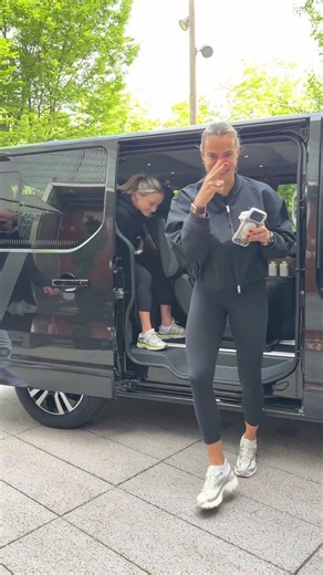 Hello guys 👀 #RolandGarros