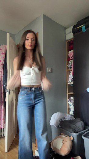 naomi_russell78 (@naomi_russell78)’s videos with undressed by sombr out march 21st - sombr