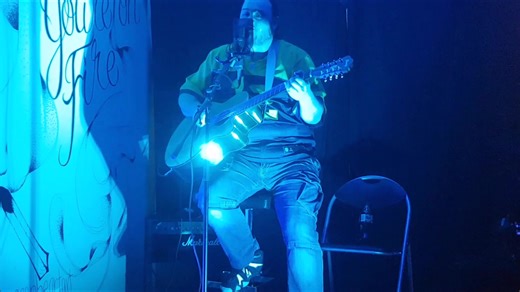 Facebook deleted a bunch of my old videos recently, so it's time to re-upload them! Here's one of the versions I did of One Week by Barenaked Ladies! This was from one of my favourite places to play - The Red Dahlia Bar. Miss that place being around :) | TJ Hollis & Rule 34