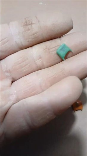 KM. Capacitors from the USSR. Containing platinum and palladium.