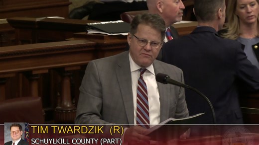 I’m proud to announce the passage of my House Resolution 277, officially designating Aug. 16, 2025, as Pottsville Maroons Championship Day in Pennsylvania, honoring the 100th anniversary of one of the state’s most legendary football teams. The Maroons’ legacy is a source of pride in Schuylkill County. They embodied the grit and determination of our region, and their story continues to inspire generations. I have long supported efforts to see their title rightfully recognized, and today’s resolut