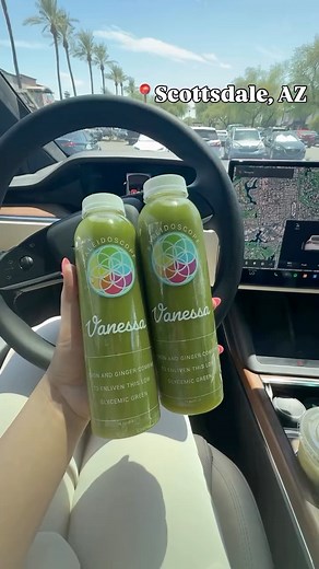 Fresh Squeezed Juice in Scottsdale⬇️⬇️📍Kaleidoscope Juice8977 N Scottsdale Rd, Unit 506Scottsdale, AZ 85253Kaleidoscope Juice is one of my favorite stops in Scottsdale when I’m craving something fresh and healthy. Their menu is full of cold-pressed juices, smoothies, and wholesome bites, but my go-to is always “The Vanessa”—a lemon, ginger, green juice! I always grab a few to-go to stock in my fridge💁🏼‍♀️New here? I’m Megan—your go-to Arizona Realtor for all things relocation, real estate, an