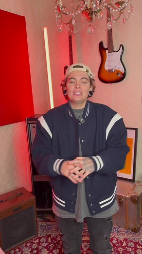 Être coach à LA DEUXIÈME VOIX, sur TVA , ça ressemble à quoi? Roxane Bruneau vous explique ça! ____________________ *La deuxième Voix est présentée par les concessionnaires Toyota du Québec #LaVoixTVA | La Voix