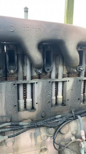 Self disassembly #hdmech #hdmechdieselrepair #heavyequipment #heavyequipmentmechanic #diesel #deutz #irrigation #powerunit #seevicetruck #repairs #mechanic #trading #sticker #fblifestyle | DakotaHoffman