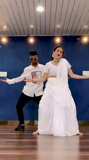 Dancing to Halamithi Habibo|Arabic Kuthu Dance |Arabic Kuthu Dance cover Thalapathy Vijay