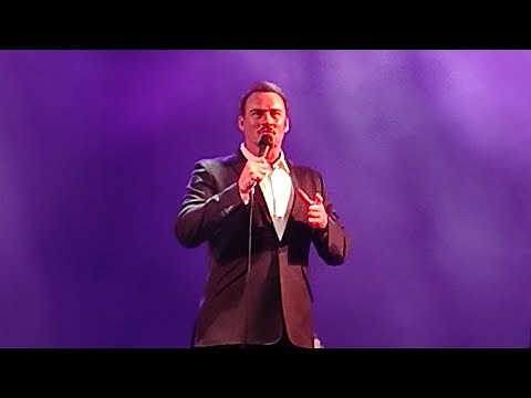 Russell Watson singing Music of the Night from Phantom of the Opera at Yorkshire Wildlife Park 2022