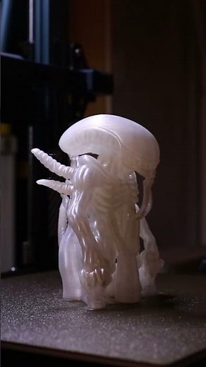 3D Printed Xenomorph That Looks Disturbingly Real #3dprinting #alien