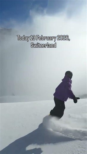 🔥 Epic Powder Snow Day | Snowboarding in Fresh Deep Snow ❄️🏂 #snowboarding #powdersnow #shorts