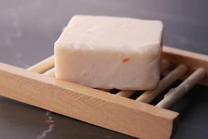 Cold Process vs. Hot Process vs. Glycerin vs. Melt-and-Pour Soap