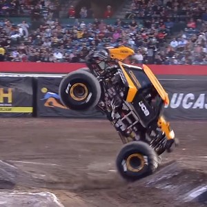 797K views · 10K reactions | He wants a 2 for 2 combo with a side of smooth sauce   Monster Jam LIVE STREAM (Anaheim, CA) on our YouTube! #MonsterJam #MonsterTruck #JCB | Monster Jam | Facebook