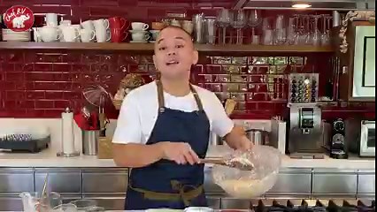 CASSAVA CAKE 3 cup or 600g grated Cassava (Balinghoy), do not drain 1 cup coconut milk ¼ cup water or coconut water 1 can condensed milk 2 whole eggs ½ grated cheese 2 tbsps. melted butter ½ cup coconut milk ½ cup grated cheddar ½ cup condensed milk ¼ cup butter | Chef RV Manabat