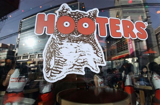 Hooters shuts down several Indiana locations