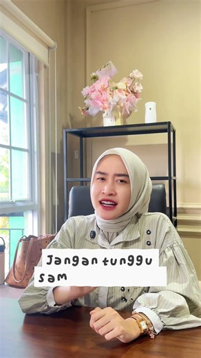 Pundak berasa bawa beban hidup? Padahal cuma bawa HP 😅