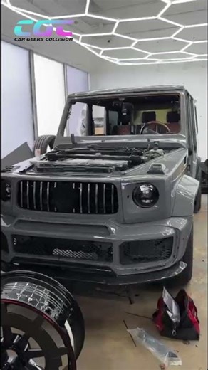 From Old School to High Tech: G-Class 2025 Facelift & Brabus Conversion