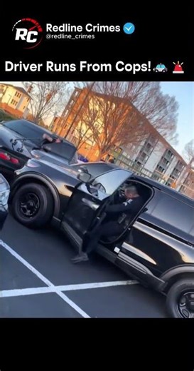 Driver runs from cops! 👮🚨 #car #crime