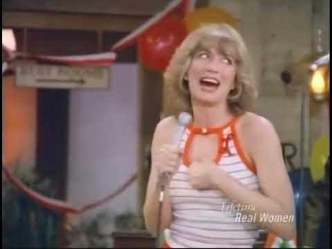 Laverne & Shirley Laverne and Lenny sing The Loo
