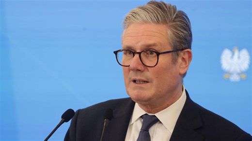 Number of millionaires fleeing UK 'spikes after Starmer comes to power' amid fears over Labour tax plans | LBC