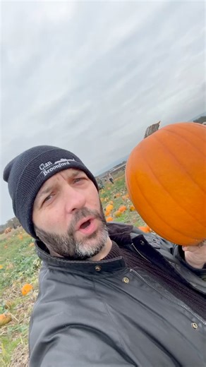 Have we lost the Scottish Halloween to an American style? What started as a Celtic tradition has been lost. #halloween #tradition #trickortreats #scottish #pumpkin | Clan Broonford