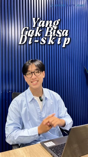 PT Sumber Banyu Utama on Instagram: "Media branding apa yang nggak bisa dilewatin orang? Iklan bisa di-skip, poster bisa nggak dilihat. Air minum pasti dipegang, dibuka, dan diminum. Tanpa sadar, brand kamu ke-notice berulang kali. Hadir tanpa teriak lewat media yang jujur bareng SBU Water! #sbuwater #mediabranding #privatelabelairminum #mineralwater #fyp"