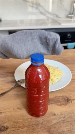 How do you eat pasta? 🍝😄