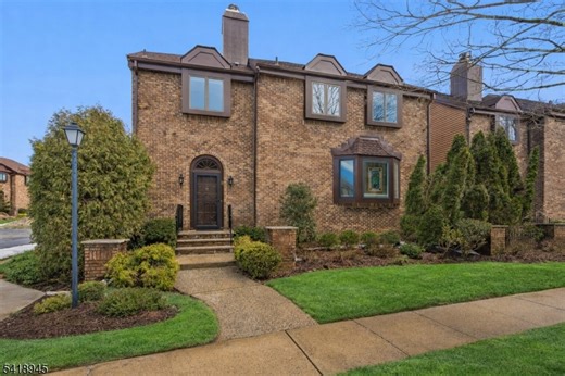 9 Klara Ct, Madison, NJ 07940 - MLS 4016413 - Coldwell Banker