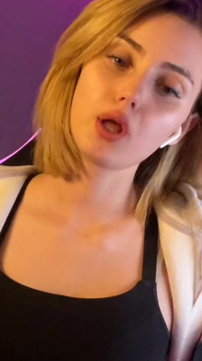 1.9K views · 203 reactions | Hey guys #sniper #Queen #CODMobile #codwarzone #callofdutymodernwarfare #Gaming #Fanclub #viral #codmw2 #beau #pricesdown #callofdutymw2 #gaming #singleshoot #callofdutywarzone #azranurguzey #shootingrange #callofduty #mob #queen | Azranurguzey | Facebook