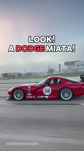 Exploring the World of Dodge Vipers: Downforce Demo