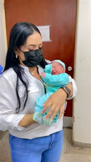 13K views · 45K reactions | Ayer le dimos la bienvenida a el primer Tigrense nacido en este 2024. 凉♥️ Marcus Lee Núñez Medina, es un hermoso niño que pesó 2 kg 900, y nació a las 10:08 am de este 1ero de enero. Marcus viene alegrar la vida de sus familiares, les deseamos que siempre lo guíen por el camino del bien y lo hagan un niño con valores y principios que fortalezcan la base social de nuestra sociedad. Bienvenido a el mundo Marcus. 﫶♥️ | Lilys Osuna | Facebook