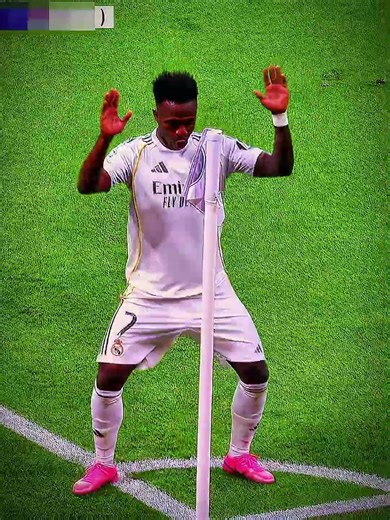 Vini Jr Goal & Tutorial 🪄⚽🥶 #vinijr #vinicius #edit #tutorial #viral #youtubeshorts #unfrez #tiktok