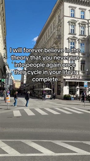 I will forever believe in the theory #Wien #Vienna #streetstyle #content #streetphotography