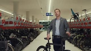 2.7K views · 193 reactions | 's-Hertogenbosch offers cyclists an app via which they can trigger an advance green light when they approach a junction. The traffic lights start to learn and predict the behaviour of cyclists, so it can ensure an efficient flow through the city. WATCH: https://youtu.be/3rB4KP_yx24 | Dutch Cycling Embassy | Facebook