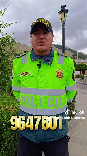 #Huancané | 🚨🚓 Porque tú seguridad es nuestra, tranquilidad. Compartimos los números para emergencias 👉 CENTRAL SERENAZGO: 913761249 👉 COMISARIA SECTORIAL: 964780135 #MuniHuancané