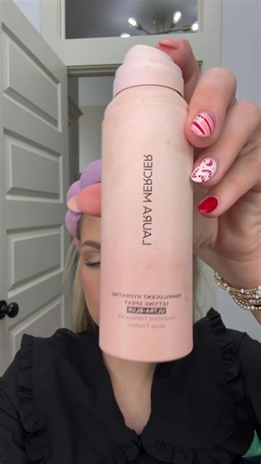 @Laura Mercier Ultra Blur Setting Spray is one of my favs! It helps my makeup stay in place all day long and blurs imperfections. #settingspray #lauramercier #tiktokshopcreatorpicks #newarrivalssurge #TikTokShopHolidayHaul