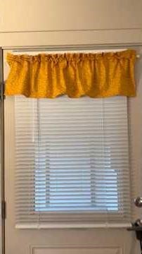 Making some no sew curtains for my sisters new apartment #diy #nosew #crafting #decor