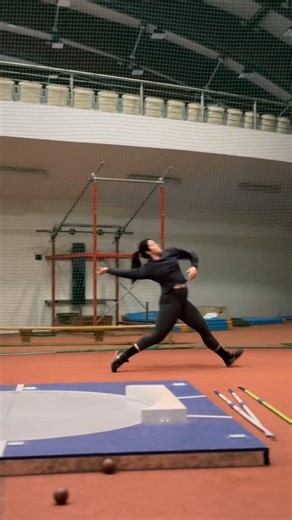 javelin throw training shorts #athletics #javelinthrow #javelin