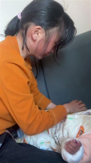 Family Moments: Capture Every Memory