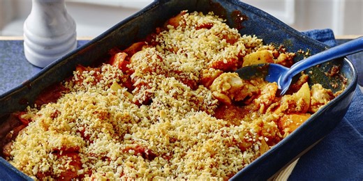 Chicken katsu curry pie