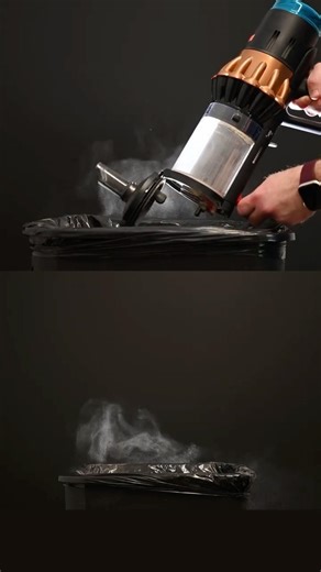 The Biggest Problem With Bagless Vacuums